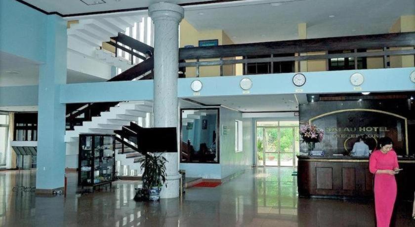Au Hotel