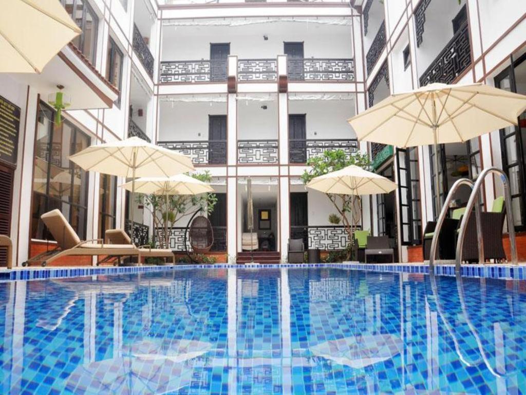 Hotel Vinh Hung 2 2*