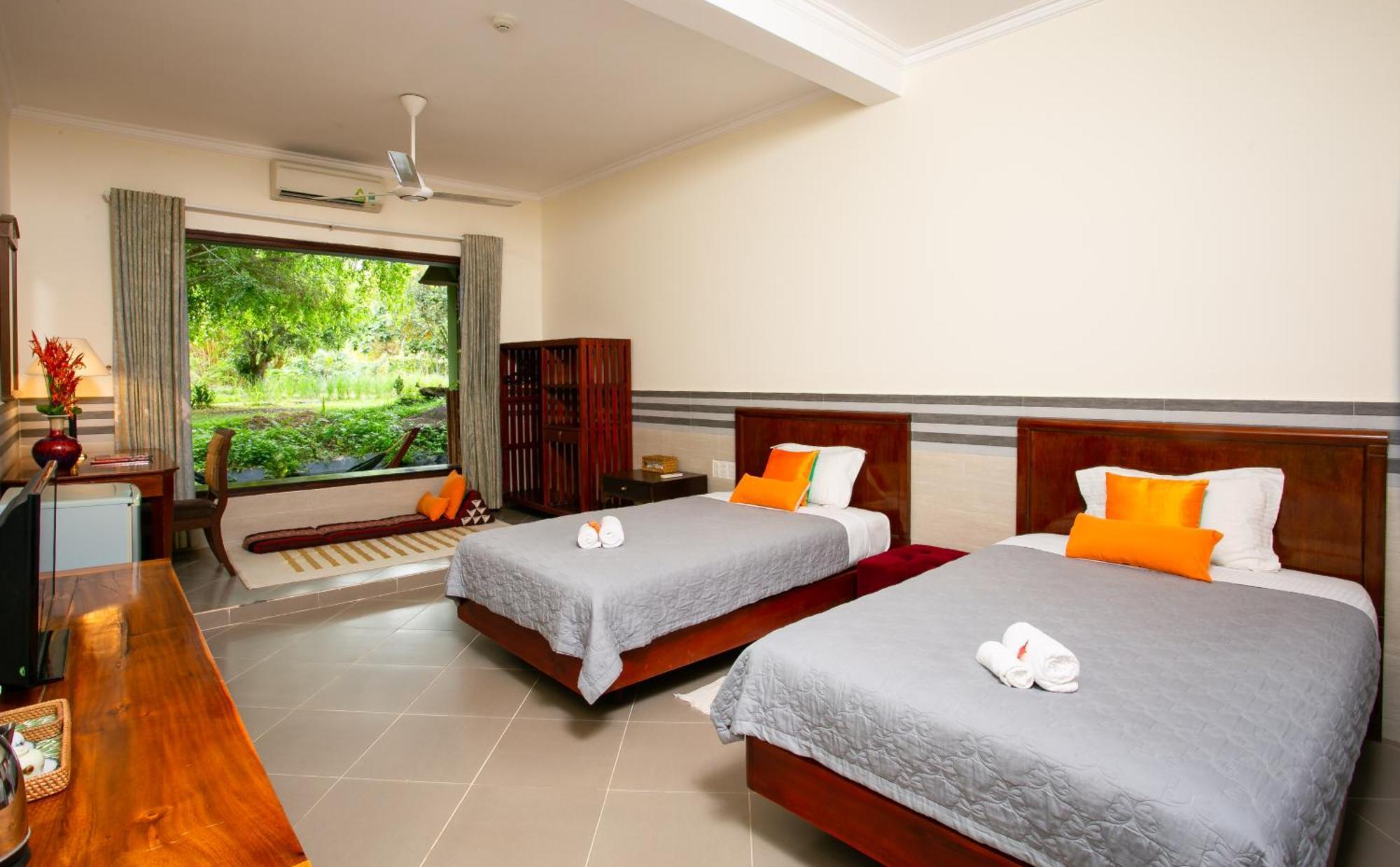 Hotel Jungle 3*