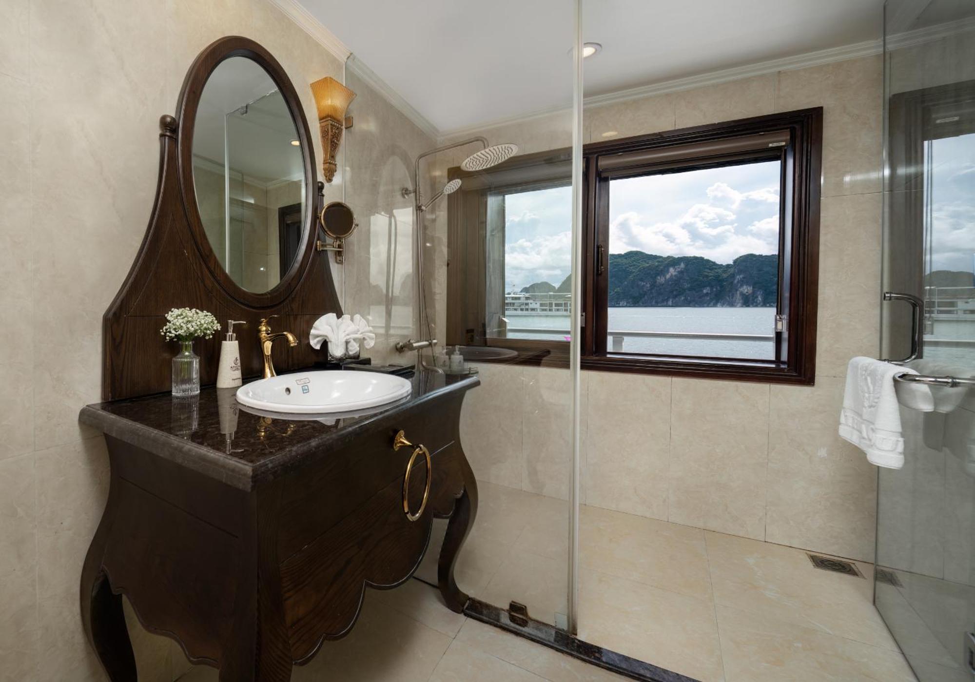 Halong Athena Cruise 5*