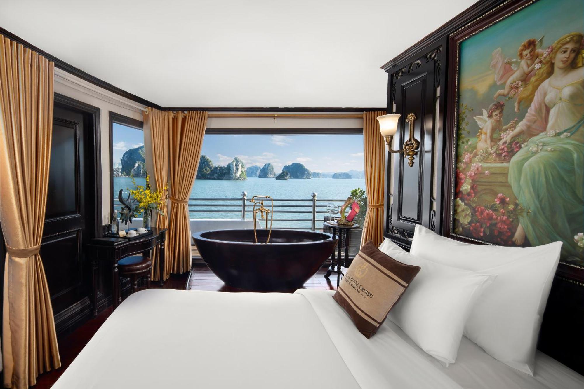 Athena Royal Cruise - Luxury In Halong Bay 