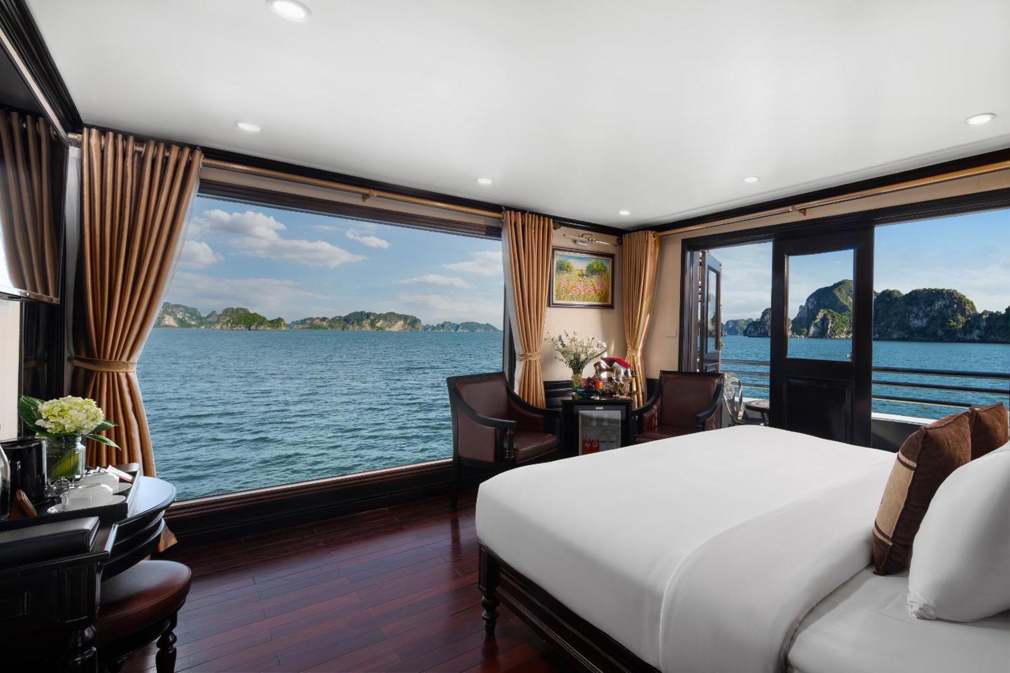Athena Royal Cruise - Luxury In Halong Bay