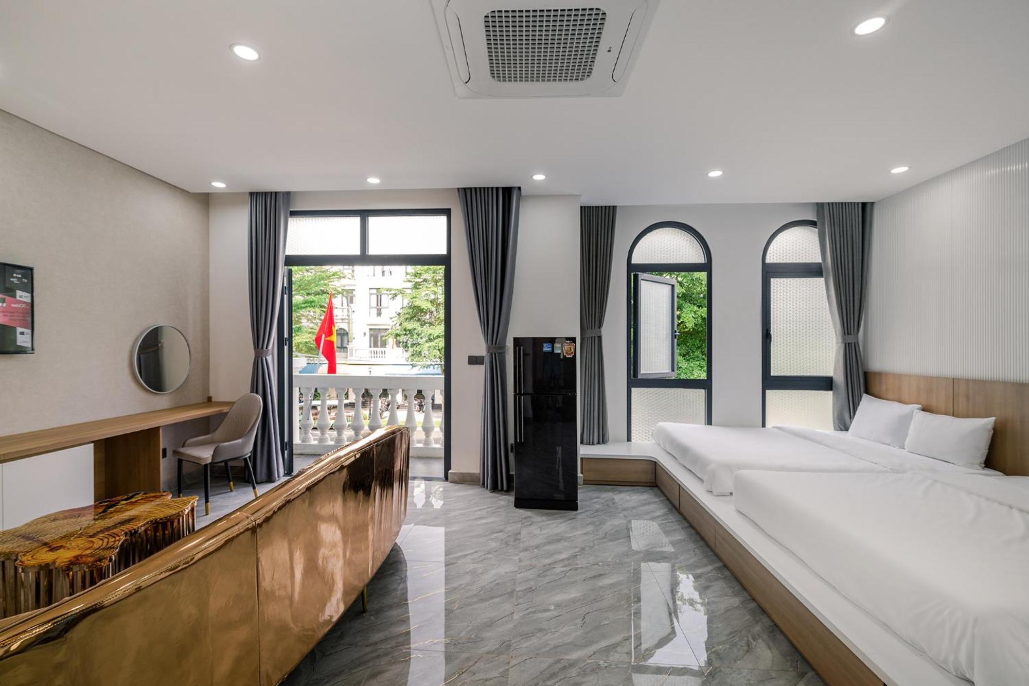 Lalisa Grand World Hotel