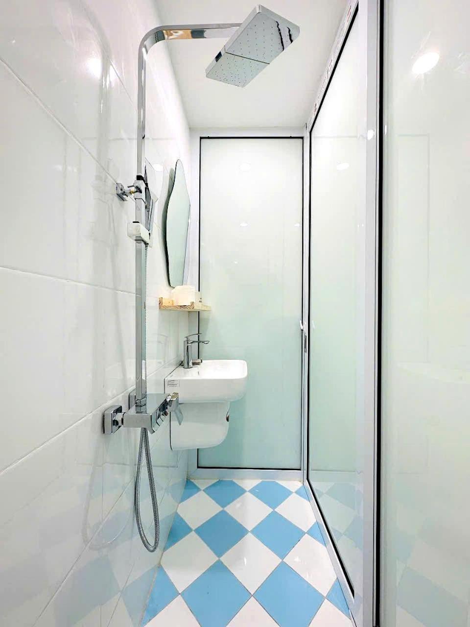 Heart Of Hoan Kiem-rare 5br Private House Unique Design Travel Hub 13pax Holiday home *