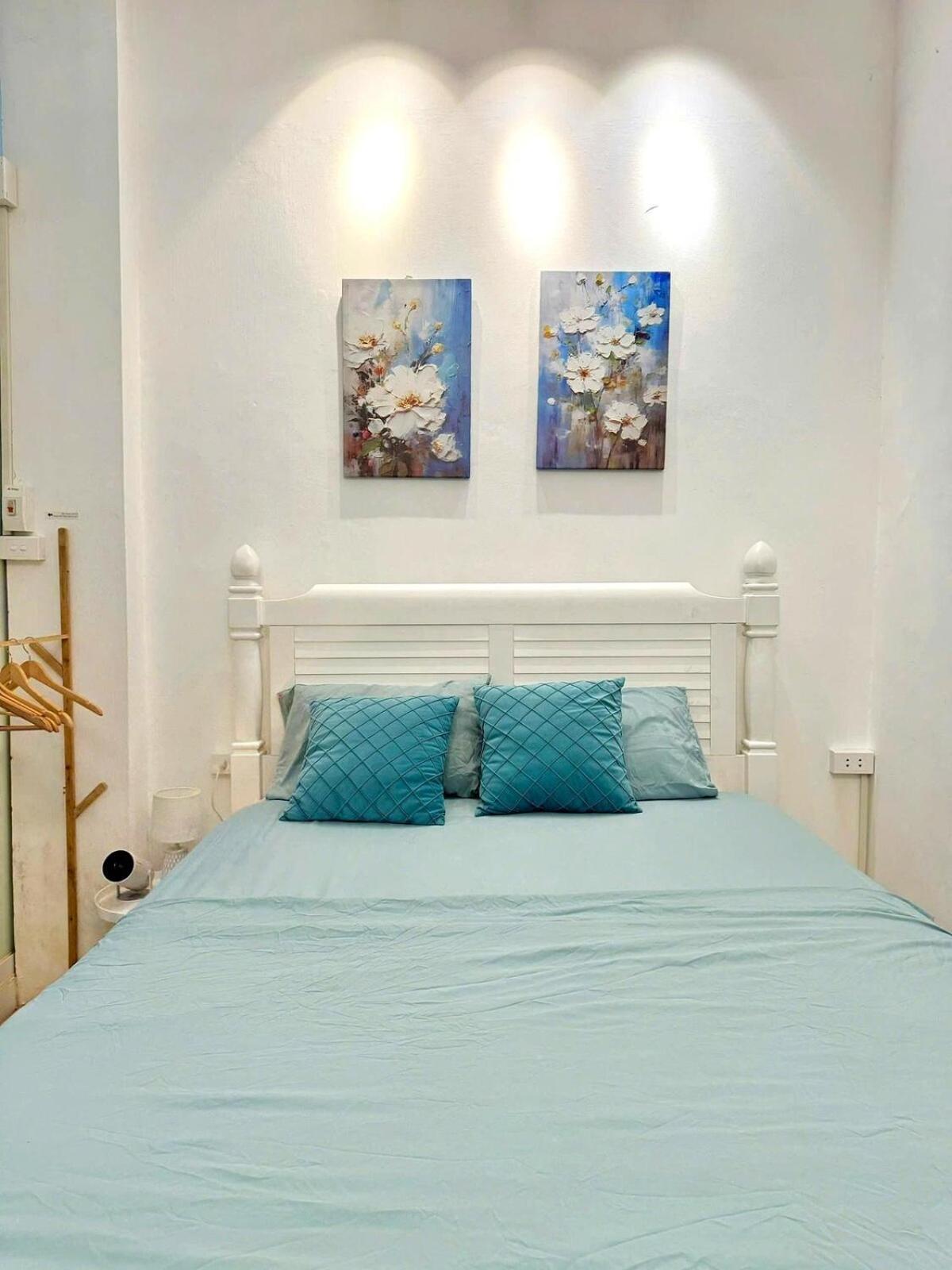 Heart Of Hoan Kiem-rare 5br Private House Unique Design Travel Hub 13pax * Hanoi