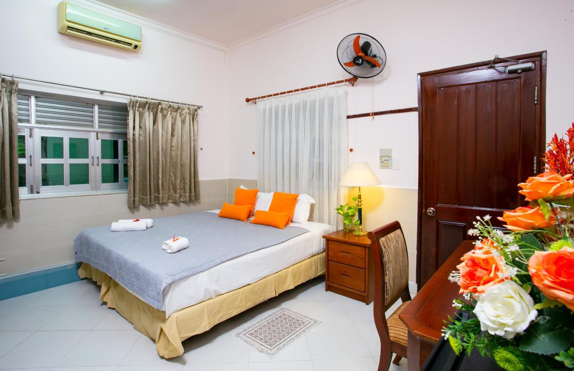 Hotel Jungle 3*