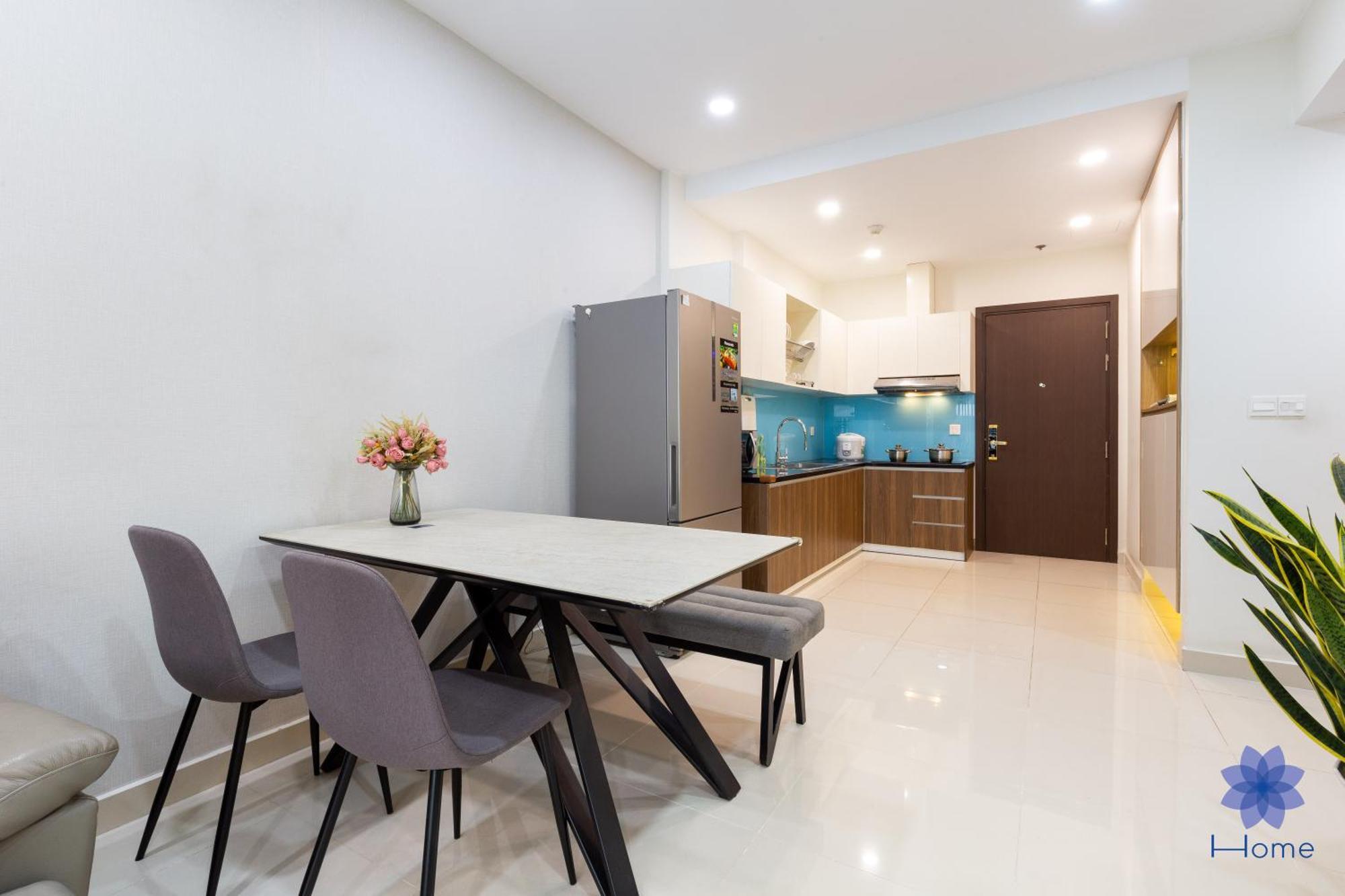 Apartment Ihome Furnished With Free Gym & Pool, Airport Pick-up Service