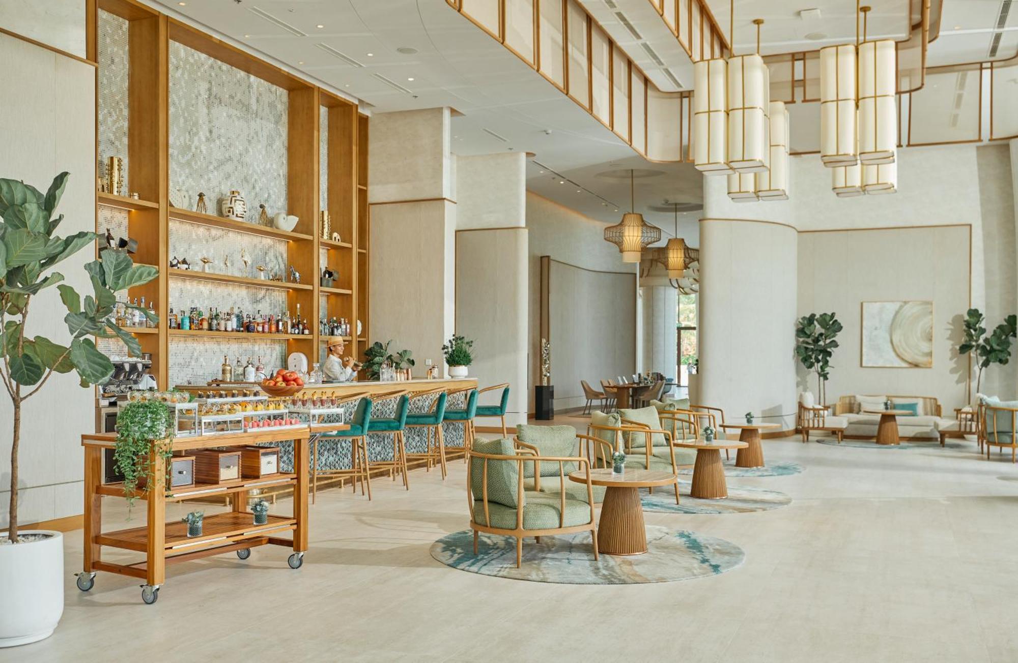 Le Corail, A Gran Melia 5* Nha Trang