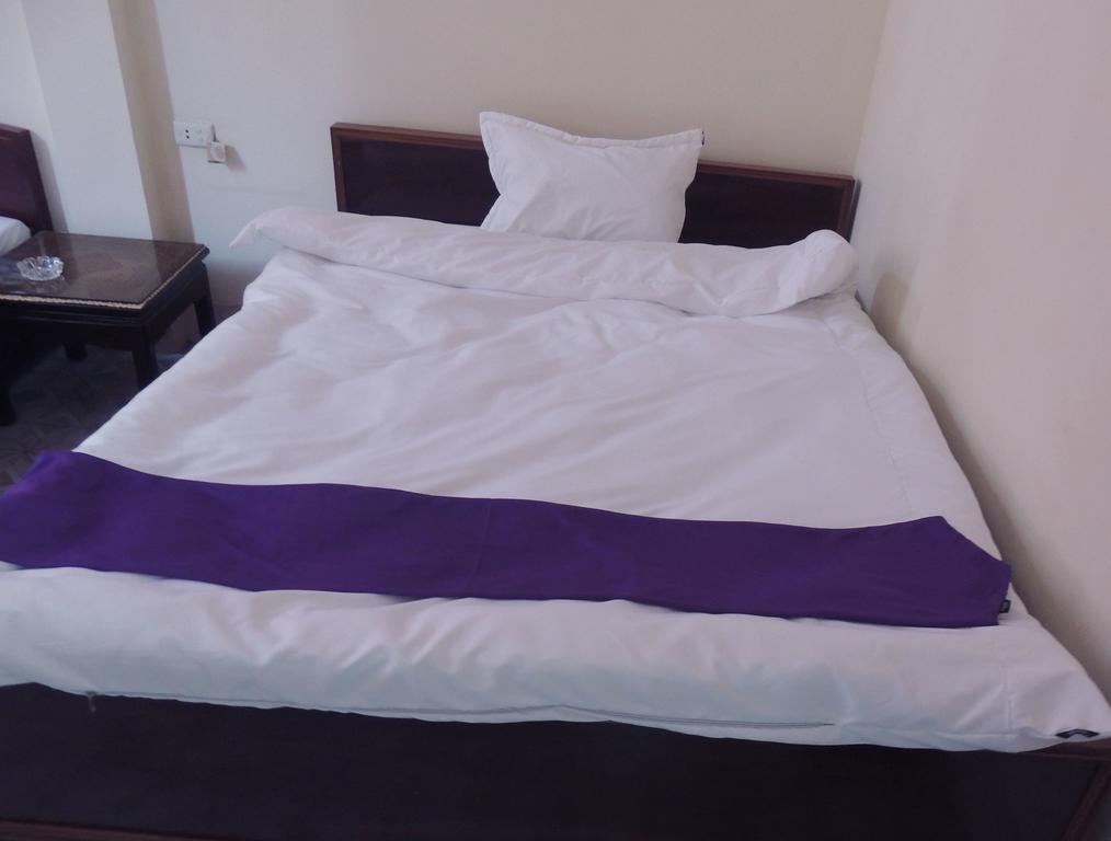 Halong Happy (adults Only) Hostel *