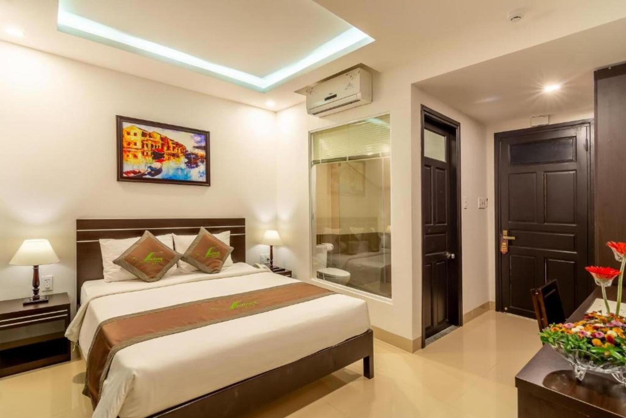 Hotel Hoian Beach Hotel