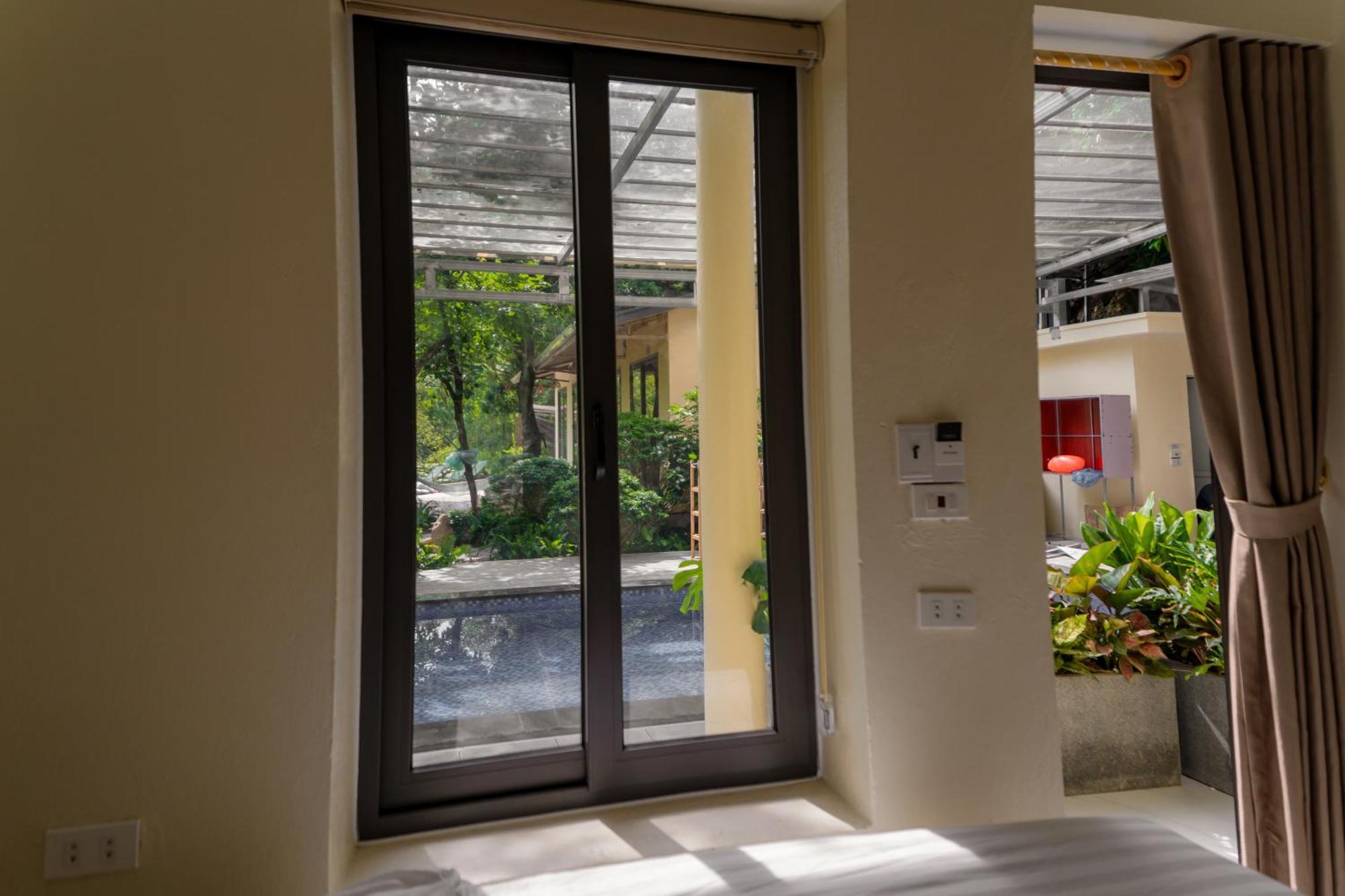 Trang An Freedom Hood Hostel