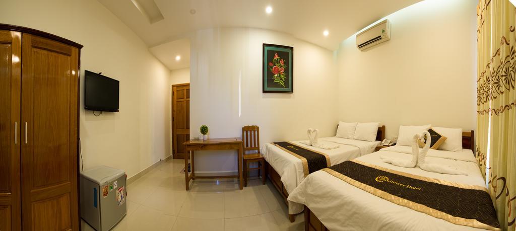 Khách sạn Sunflower 2*