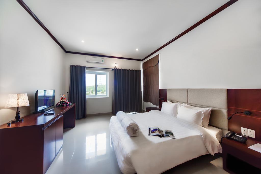 Hotel Ban Thach Riverside & Tam Ky