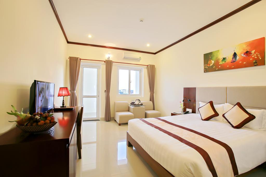Ban Thach Riverside & Hotel Tam Ky