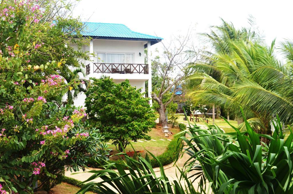 Melon Resort