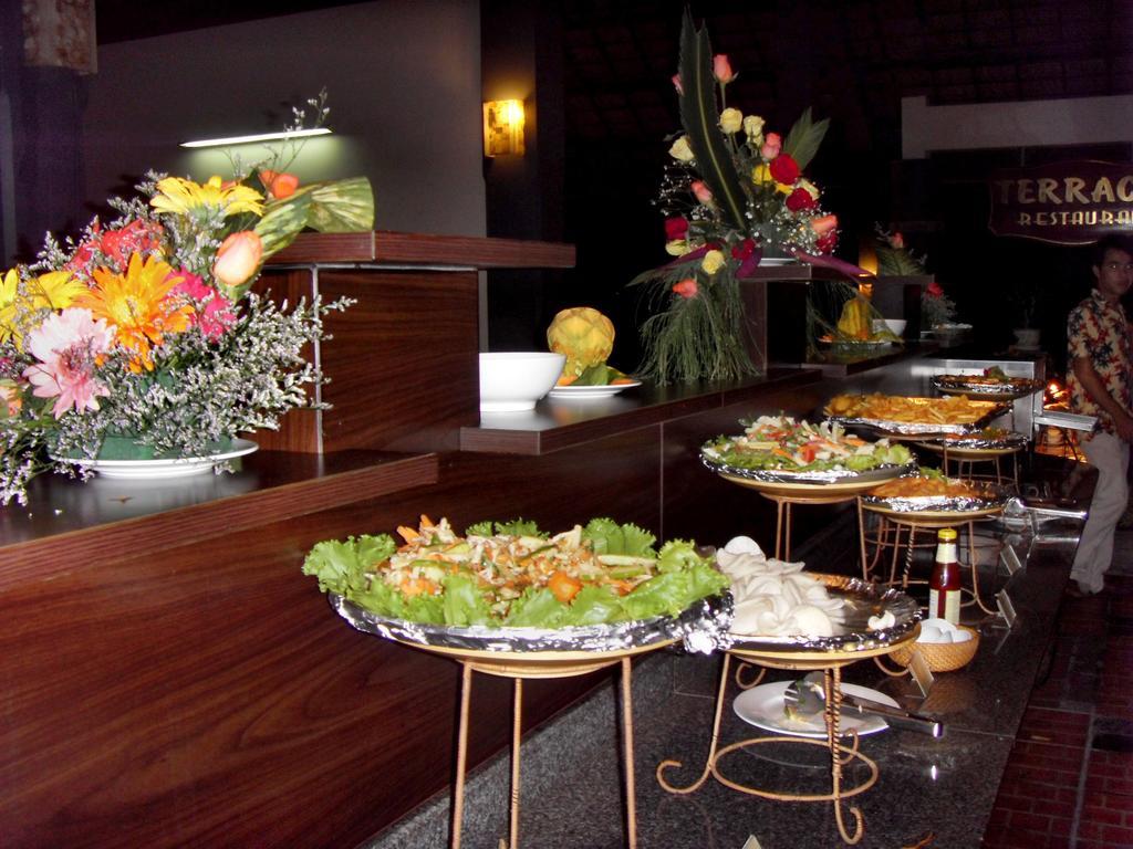 Tropicana & Resort 3*