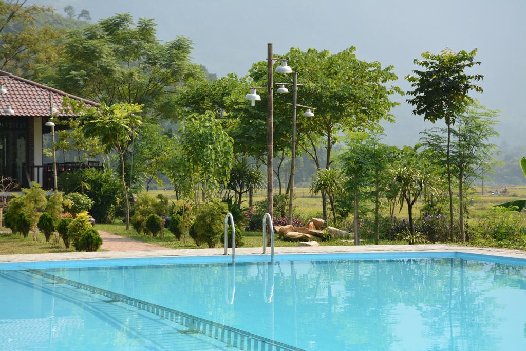 Sol Bungalows Hotel Mai Châu