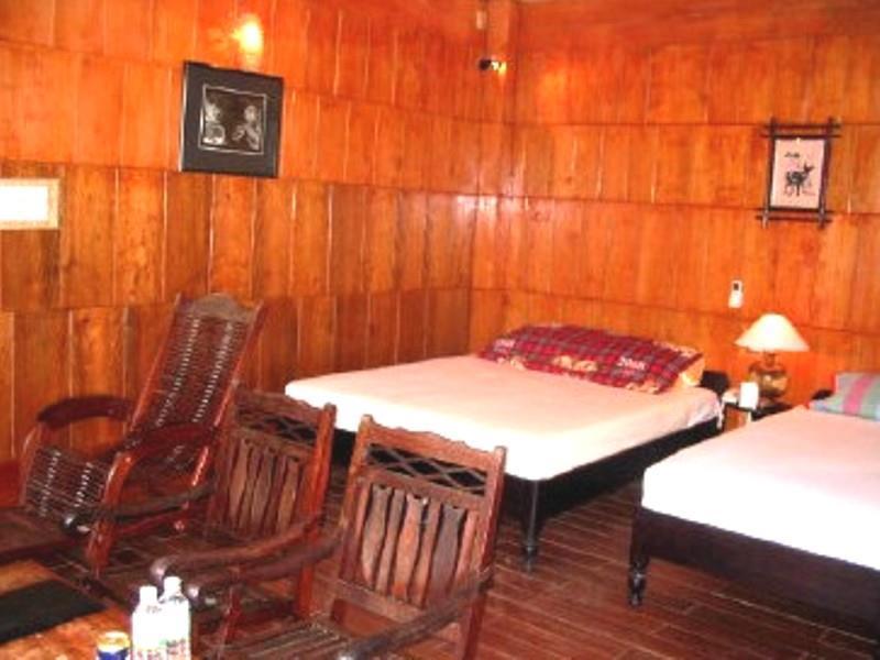 White Lion 2 Hotel 2*