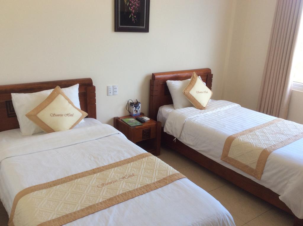Sunrise Hotel