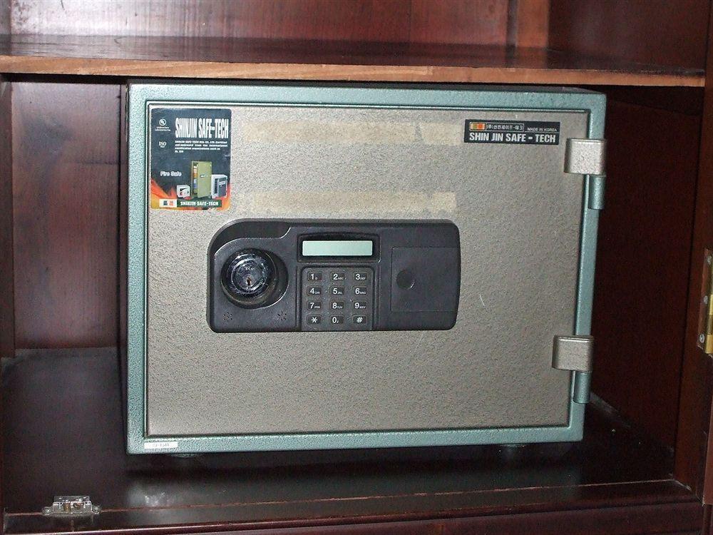 Khách sạn Discovery Ii 2*