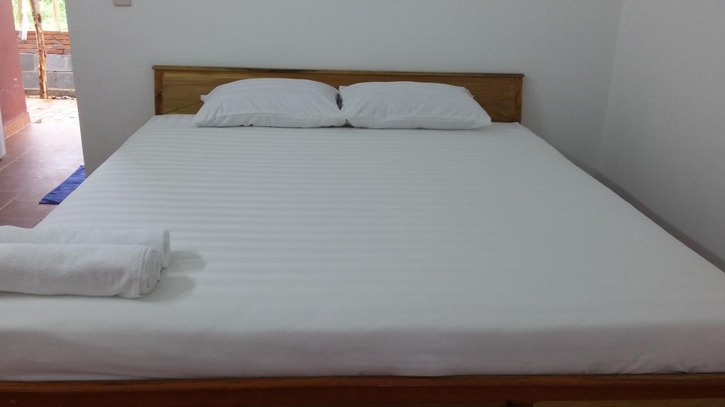Bed & Breakfast Seaside Homestay 2*