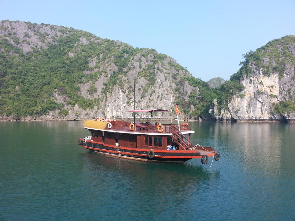 Cat Ba-thao Minh New Star 2* Chan Chau