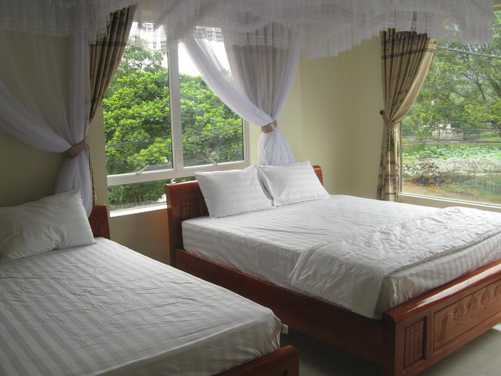 Limestone View *