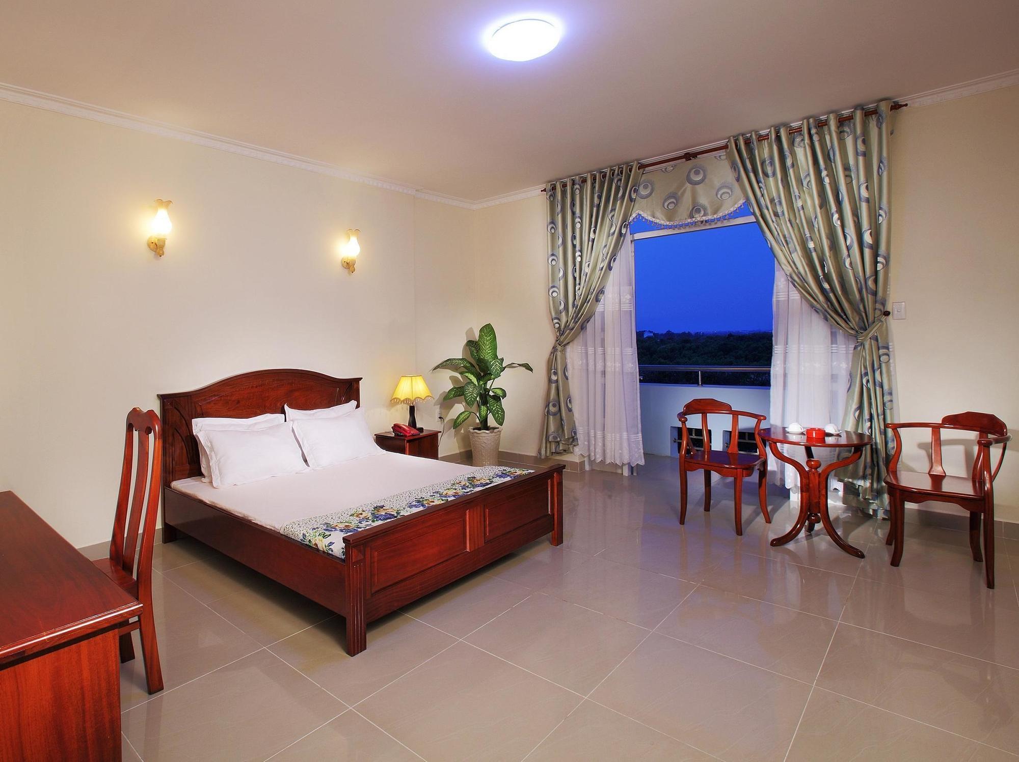 Minh Dam 3*