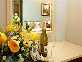 Luxeden Khách sạn 4*