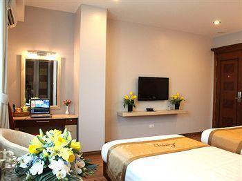 Khách sạn Luxeden