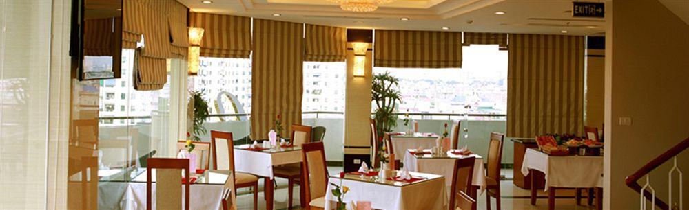 Khách sạn Luxeden