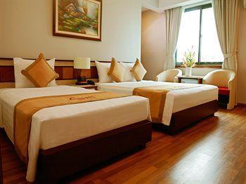 Khách sạn Luxeden Hà Nội