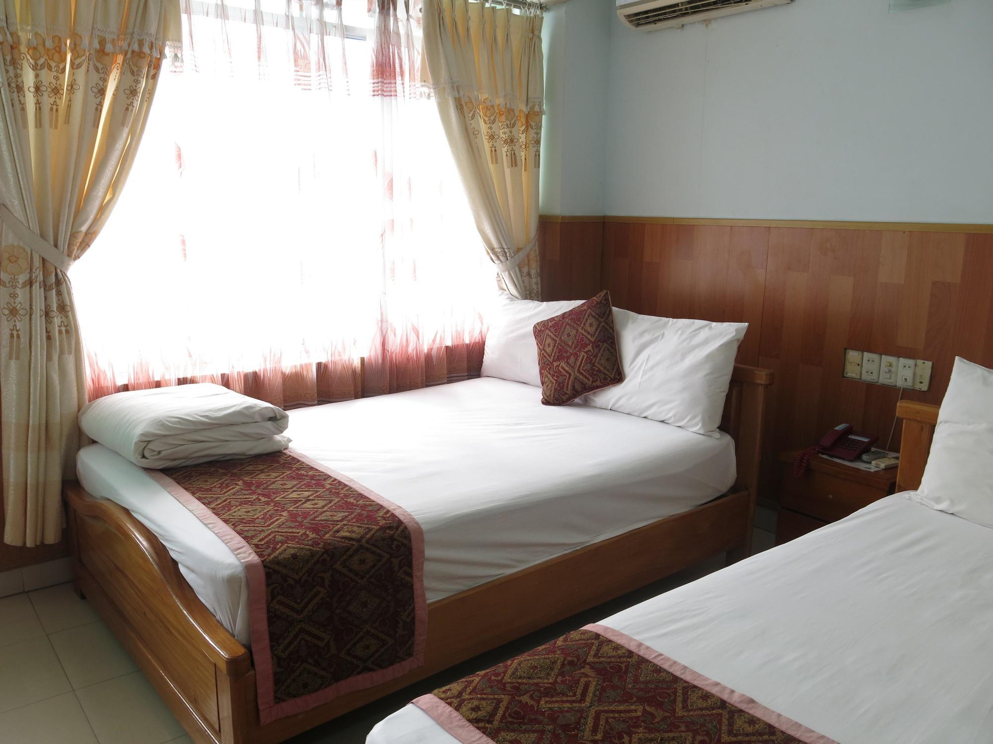 Quang Vinh Hotel Nha Trang