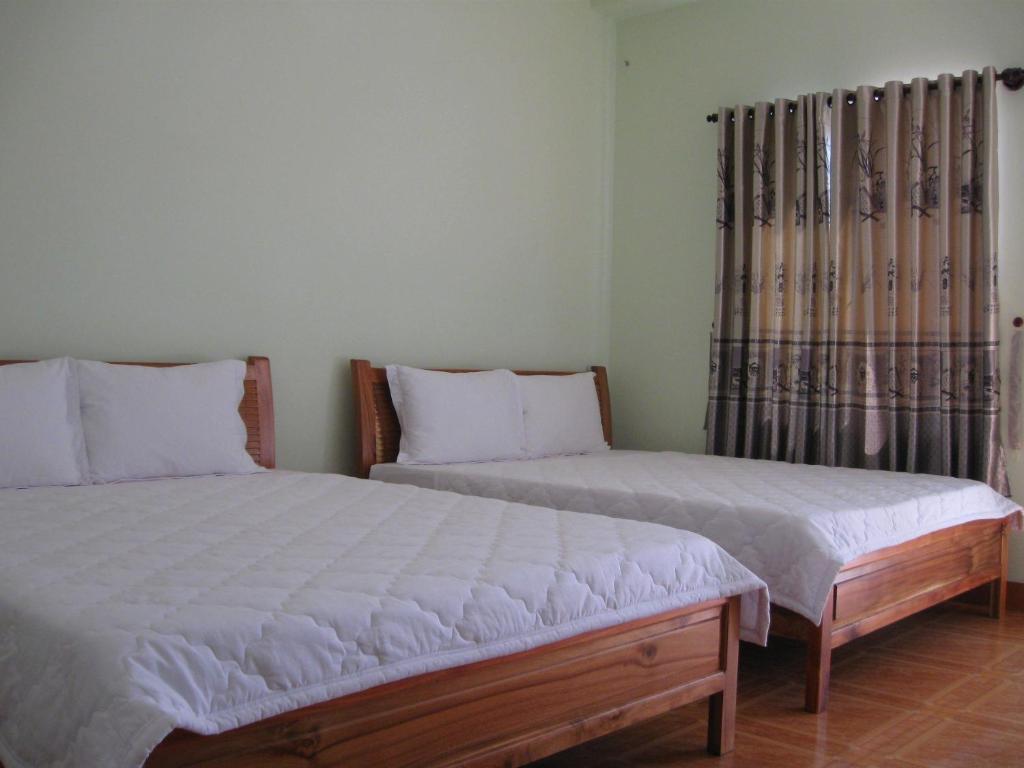 Sunrise Village Hotel 2*