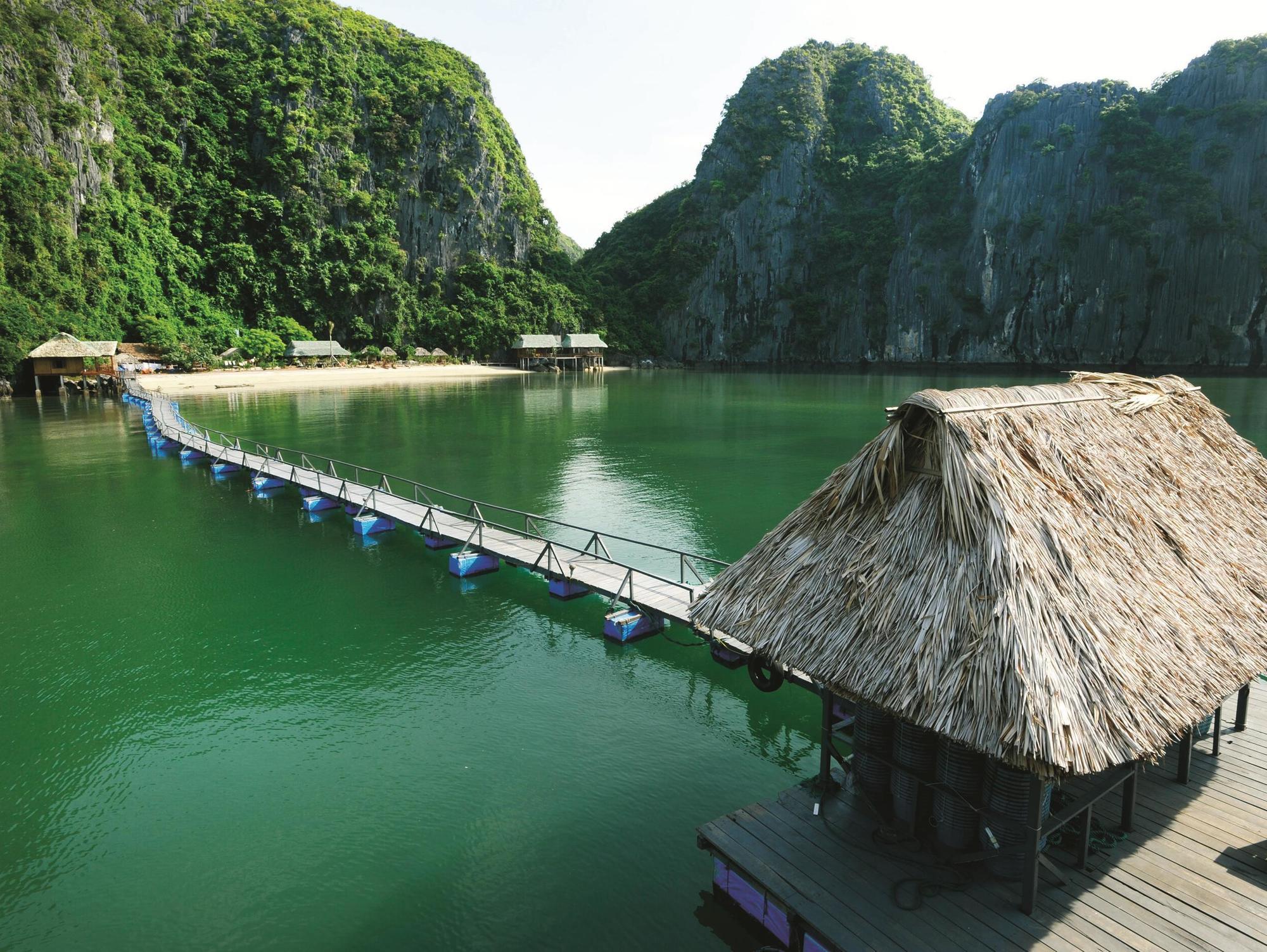 Cat Ba Sandy 3* Dong Khe Sau