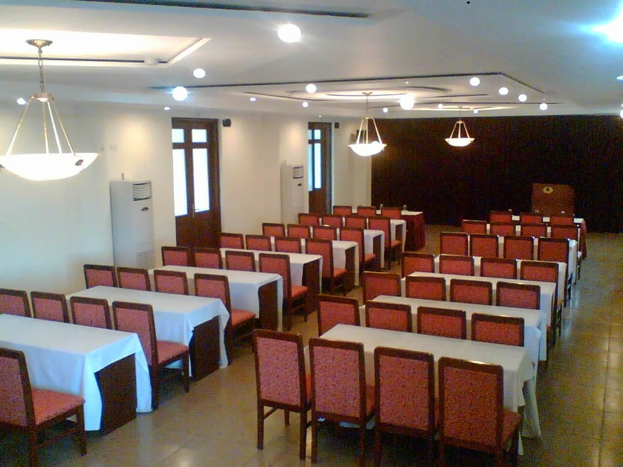 Muong Thanh Thanh Nien 3*