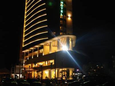 Khách sạn Muong Thanh Grand Hạ Long