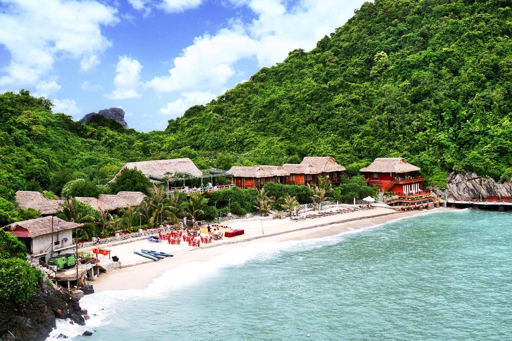 Resort Monkey Island Cat Ba Island