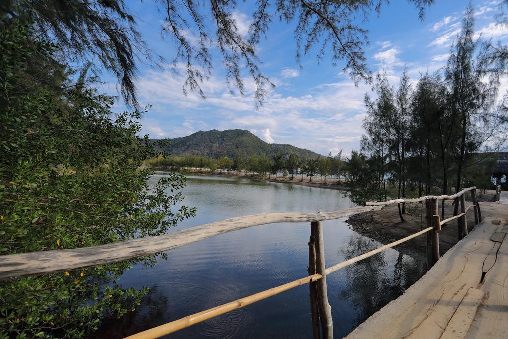 L'alya Ninh Bay Resort 5*