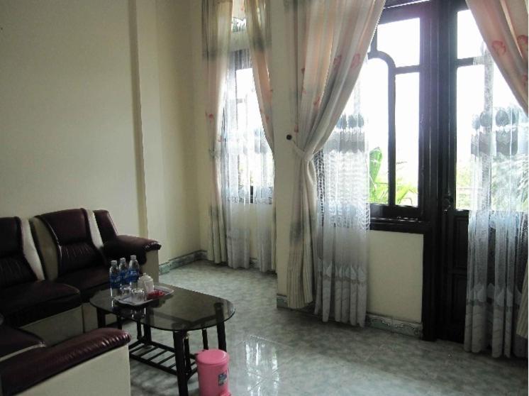 Hotel Ha Binh &