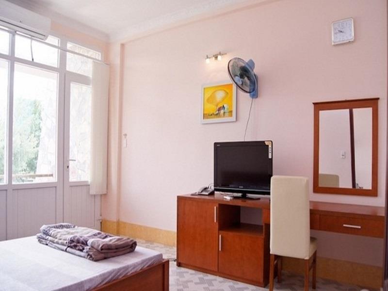 Ngan Hang Khách sạn 2*