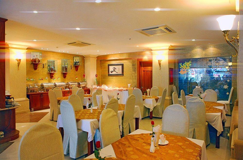 Hotel Reddoorz Premium White Lion Ho-Chi-Minh-Stadt