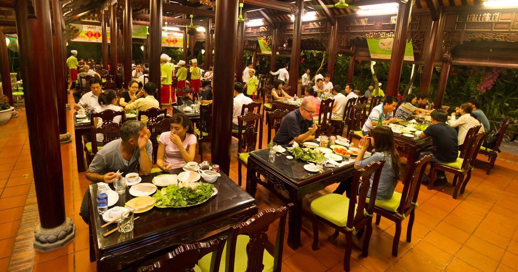 Khách sạn Ngôi Nhà Xanh Đà Nẵng