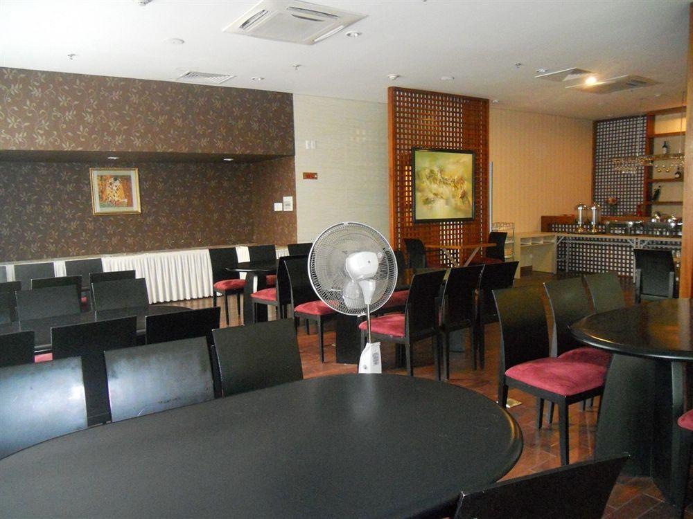 Vinh Trung Plaza
