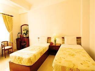 C Hotel- De Tham Bui Vien Walking Street 3*