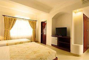 C Hotel- De Tham Bui Vien Walking Street Hotel Ho Chi Minh City