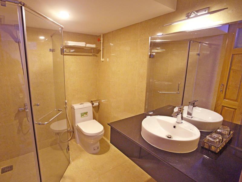 Nam Dong Hotel 2*