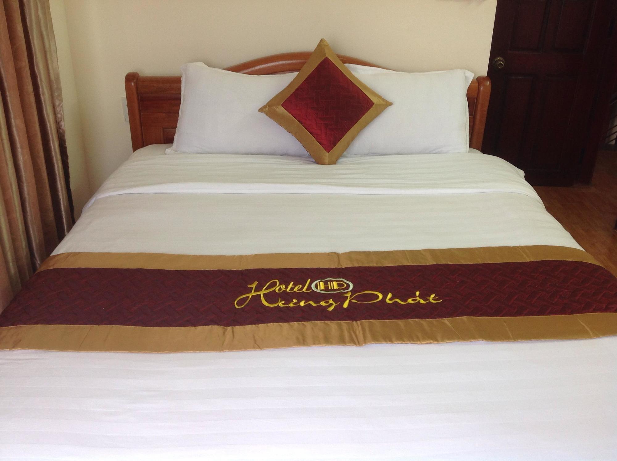 Hung Phat Hotel *