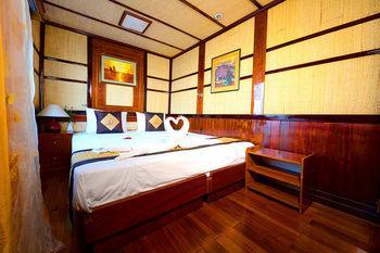 Hotel Imperial Junk Halong Ha Long