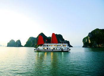 Imperial Junk Halong Hotel